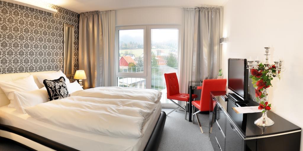 Gaestehaus Villa Casamia (Adults Only) Schmalkalden Bilik gambar