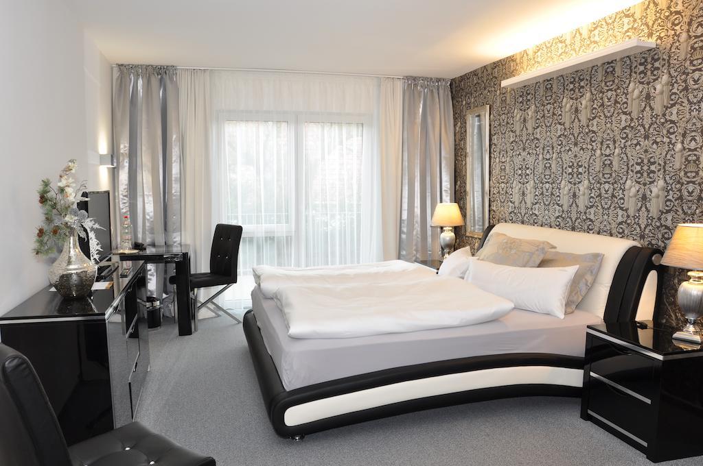 Gaestehaus Villa Casamia (Adults Only) Schmalkalden Bilik gambar