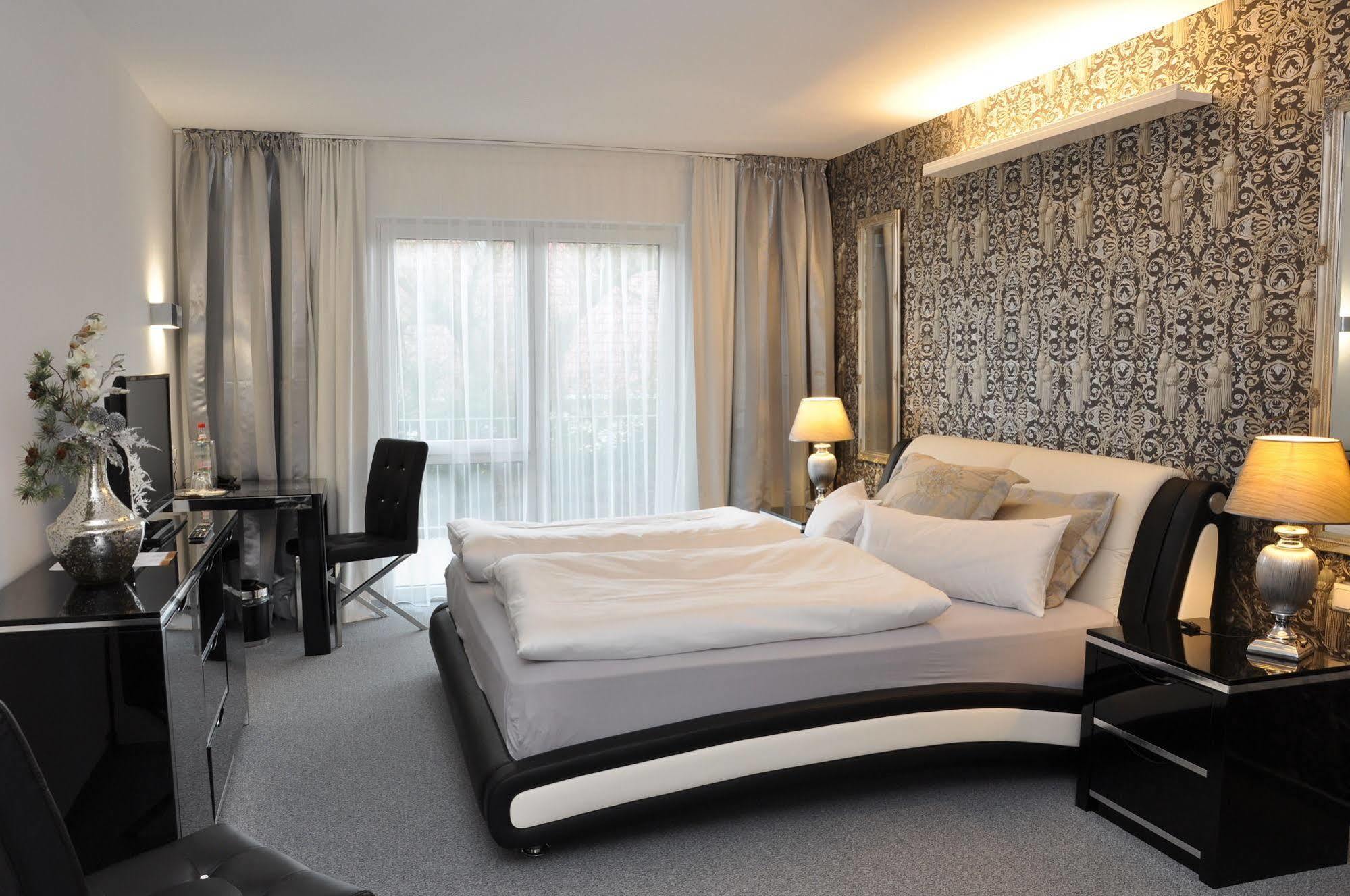 Gaestehaus Villa Casamia (Adults Only) Schmalkalden Luaran gambar