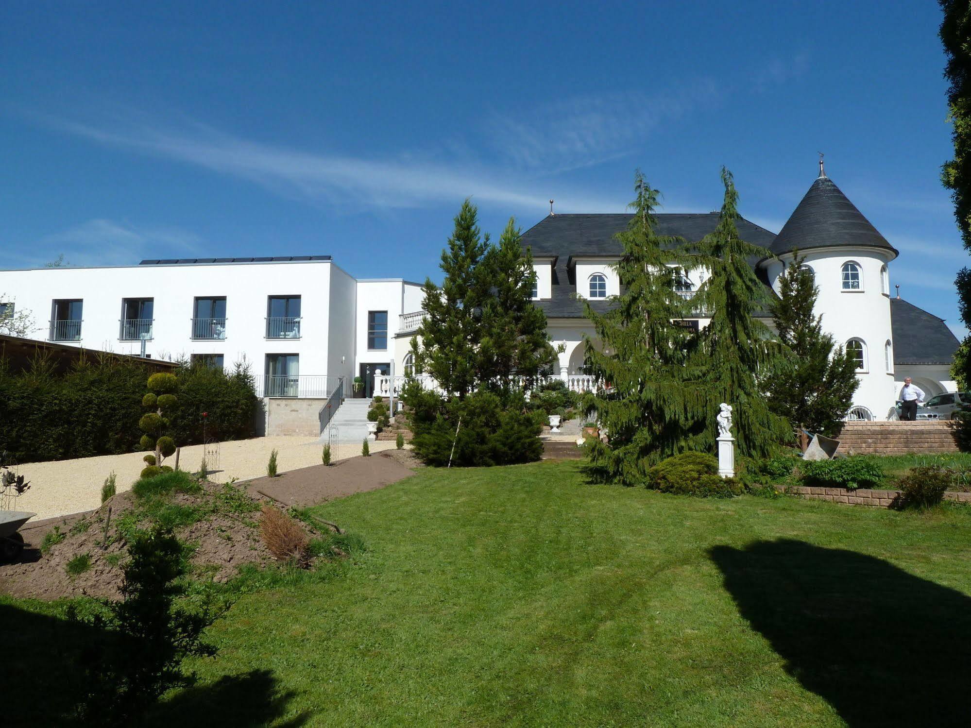 Gaestehaus Villa Casamia (Adults Only) Schmalkalden Luaran gambar