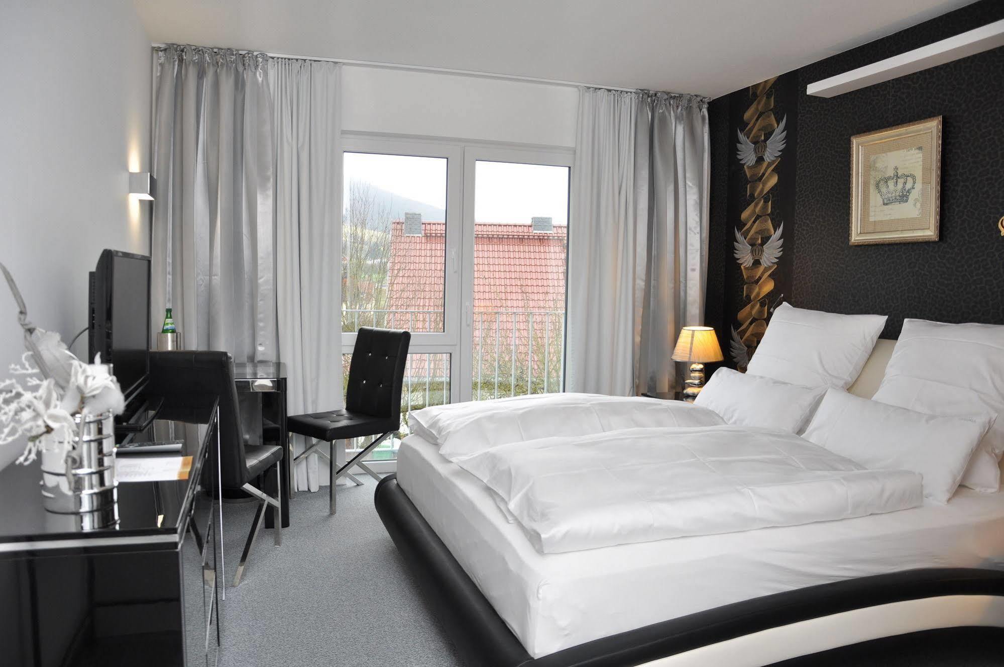 Gaestehaus Villa Casamia (Adults Only) Schmalkalden Luaran gambar
