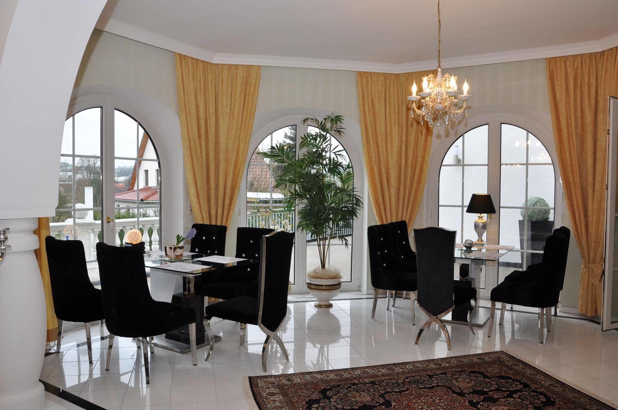 Gaestehaus Villa Casamia (Adults Only) Schmalkalden Luaran gambar